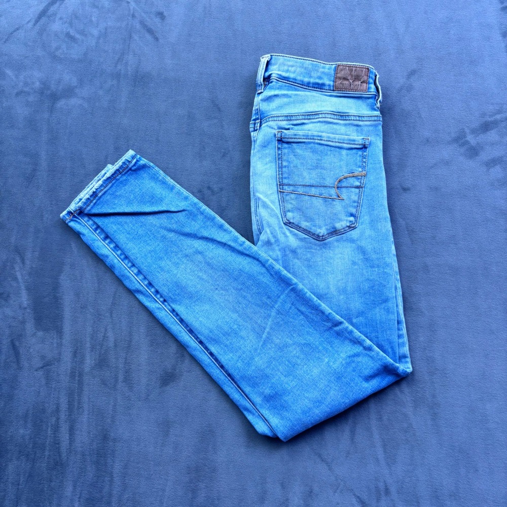 American Eagle Next Level Stretch Skinny Jeans Light Wash Size 6 Regular